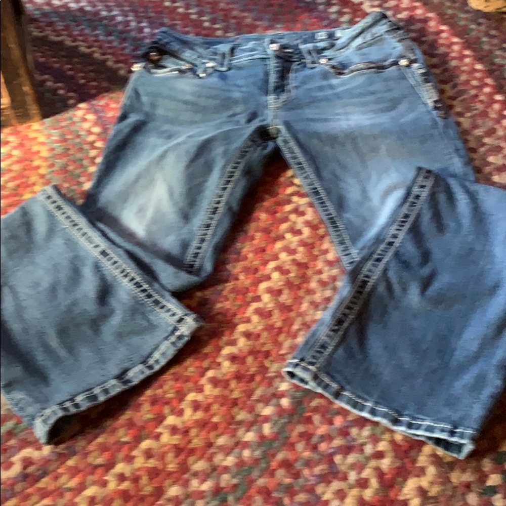 Women’s Miss Me jeans
